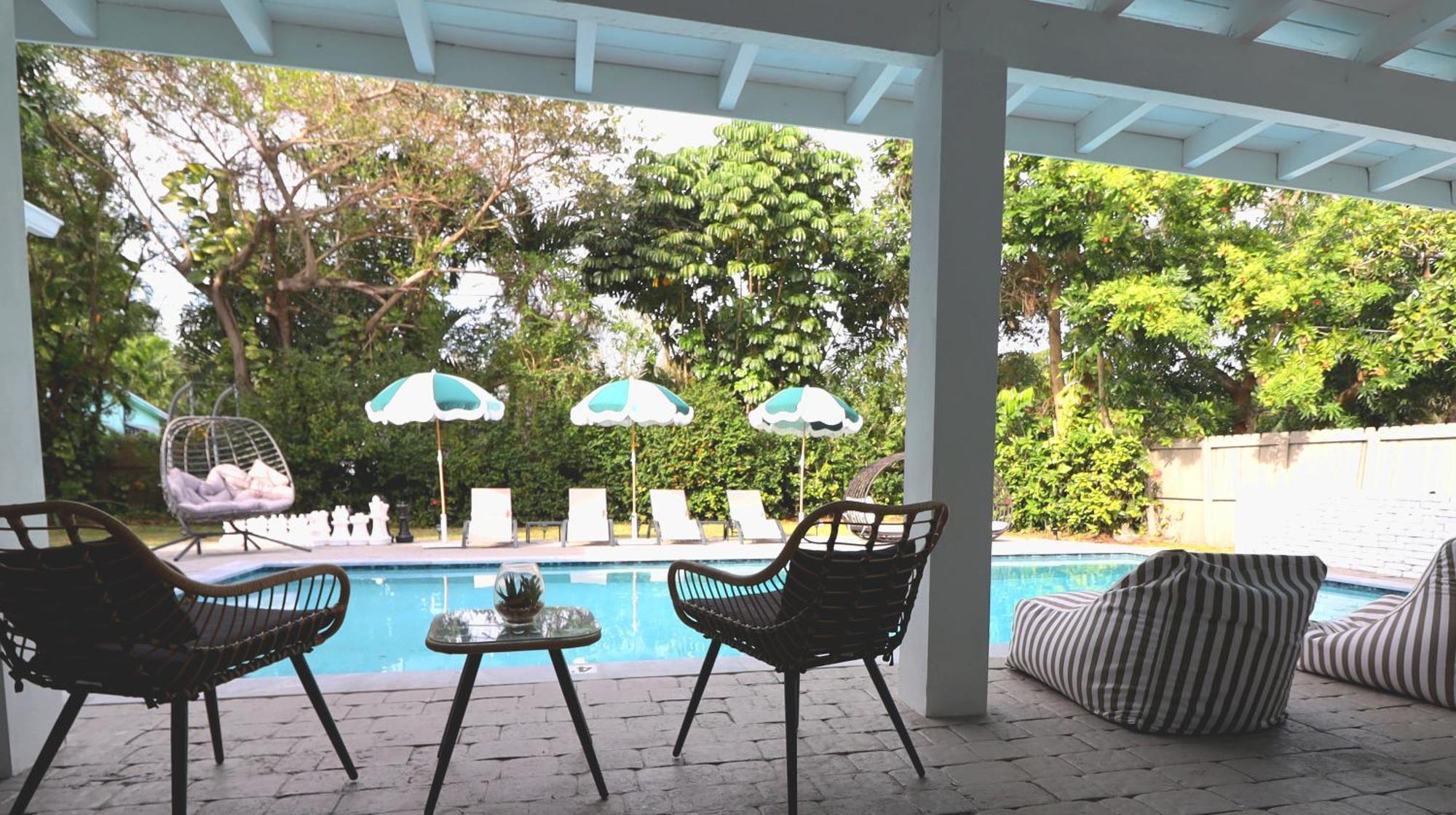 Villa Cristina In ไมอามี ภายนอก รูปภาพ